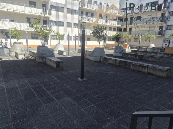 Apartamento T2 para Venda em Santa Clara Foto 16