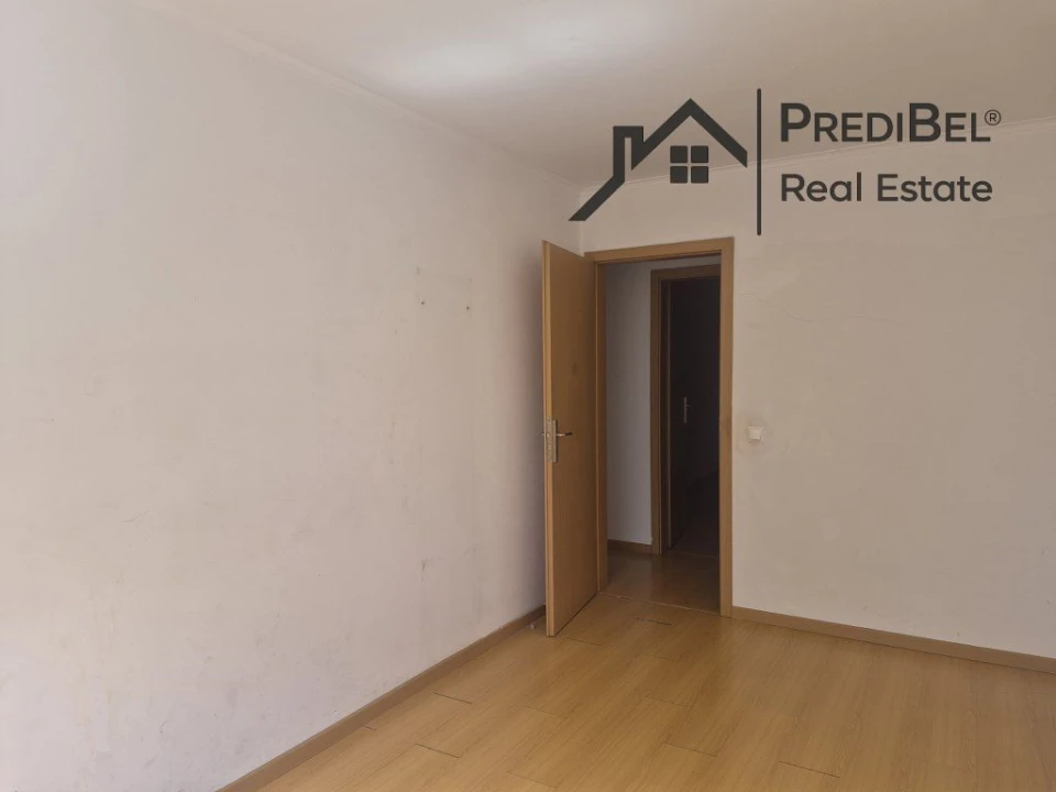 Apartamento T2 para Venda em Santa Clara Foto 7