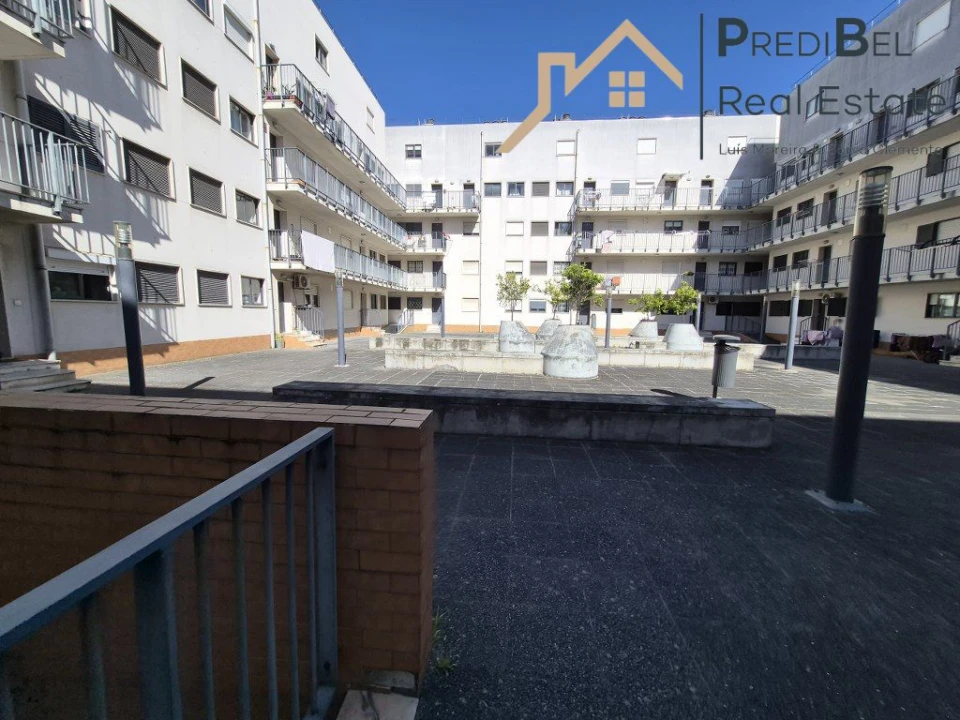 Apartamento T2 para Venda em Santa Clara Foto 14