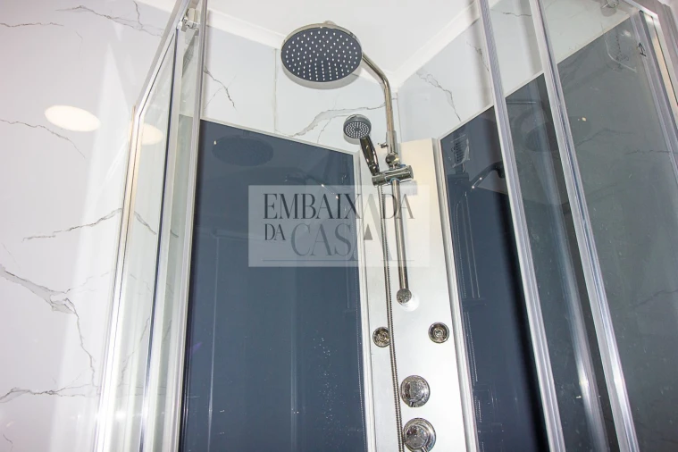 Apartamento T3 para Venda em Laranjeiro e Feijó Foto 13