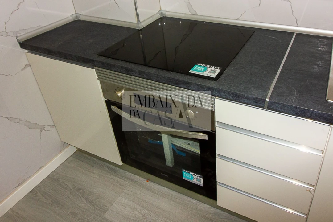 Apartamento T3 para Venda em Laranjeiro e Feijó Foto 18