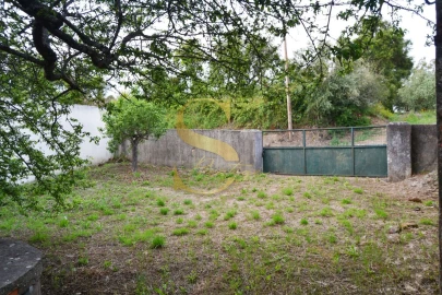 Moradia T3 para Venda em Atouguia