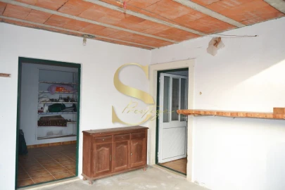 Moradia T3 para Venda em Atouguia