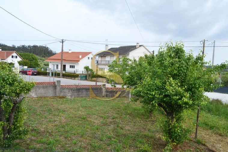 Moradia T3 para Venda em Atouguia Foto 27