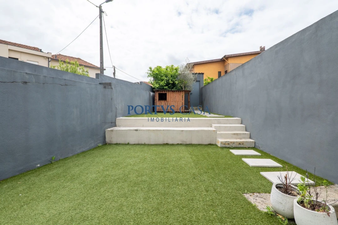 Moradia T3 para Venda em São Mamede de Infesta e Senhora da Hora Foto 53