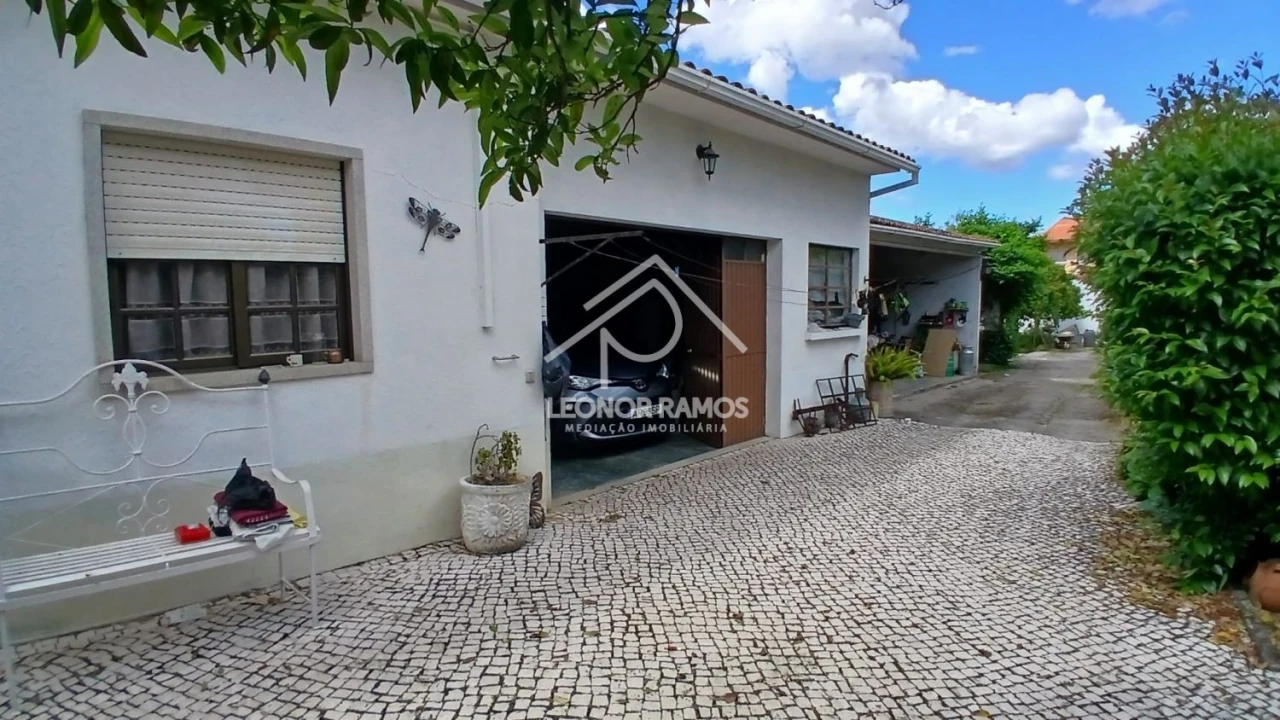 Moradia T4 para Venda em Alcains Foto 11