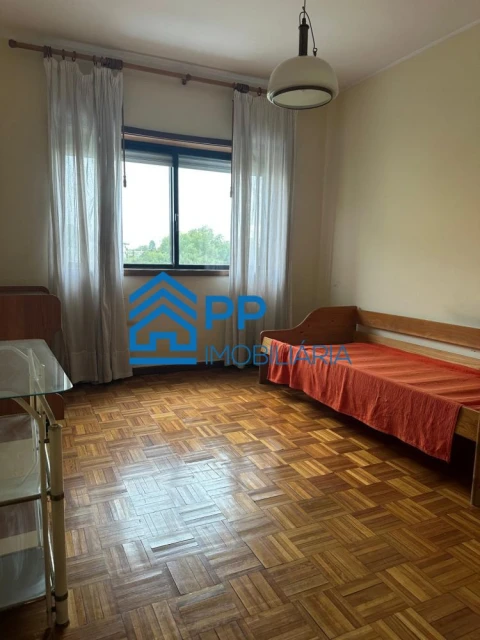 Apartamento T3 para Venda em Ramalde