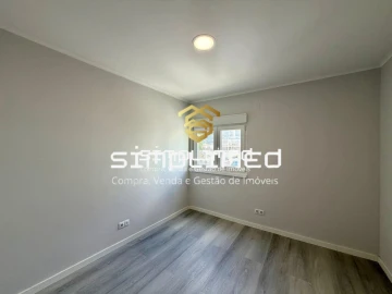 Apartamento T3 para Venda em Laranjeiro e Feijó