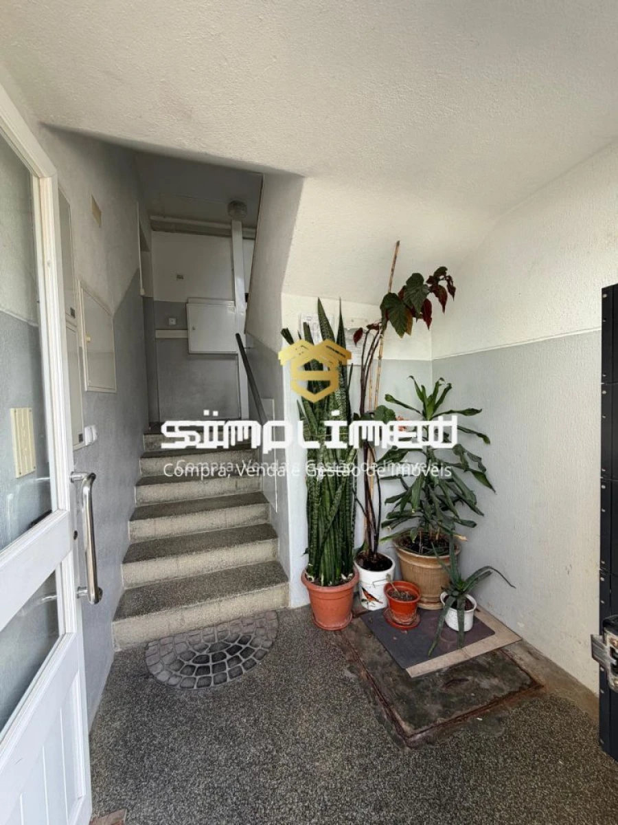 Apartamento T3 para Venda em Laranjeiro e Feijó Foto 19