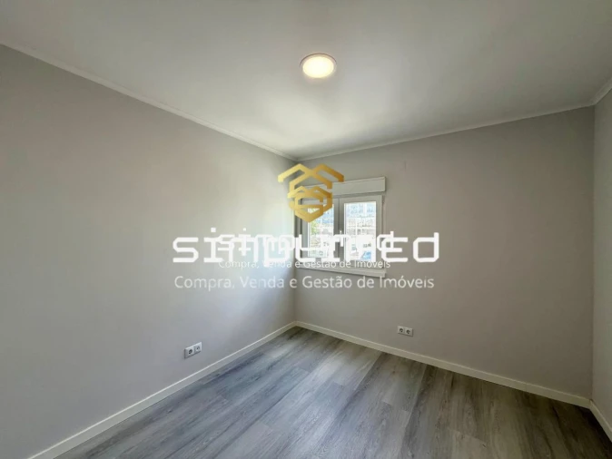Apartamento T3 para Venda em Laranjeiro e Feijó Foto 15
