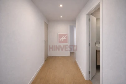 Apartamento T1 para Venda em Coimbrão