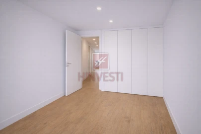 Apartamento T1 para Venda em Coimbrão