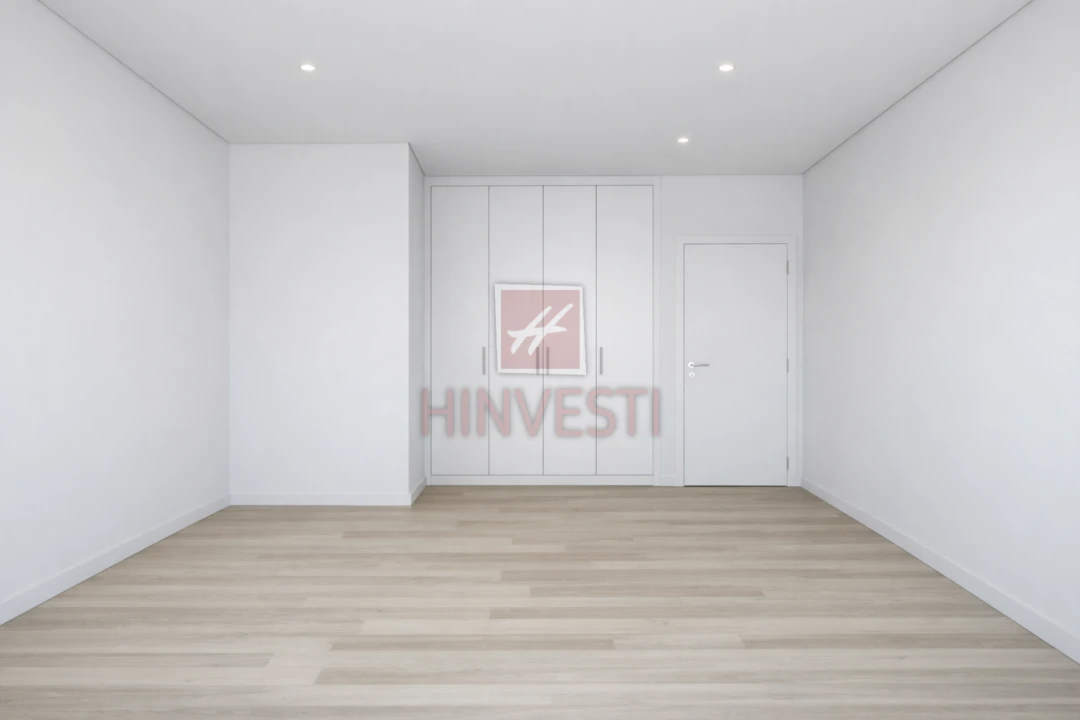 Apartamento T2 para Venda em Coimbrão Foto 10