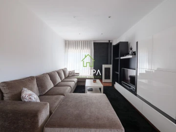 Apartamento T2 para Venda em Moreira de Conegos