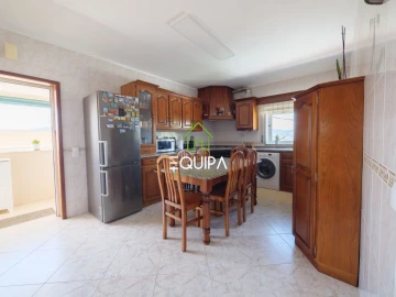 Apartamento T2 para Venda em Moreira de Conegos