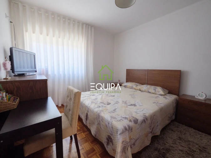 Apartamento T2 para Venda em Moreira de Conegos Foto 6