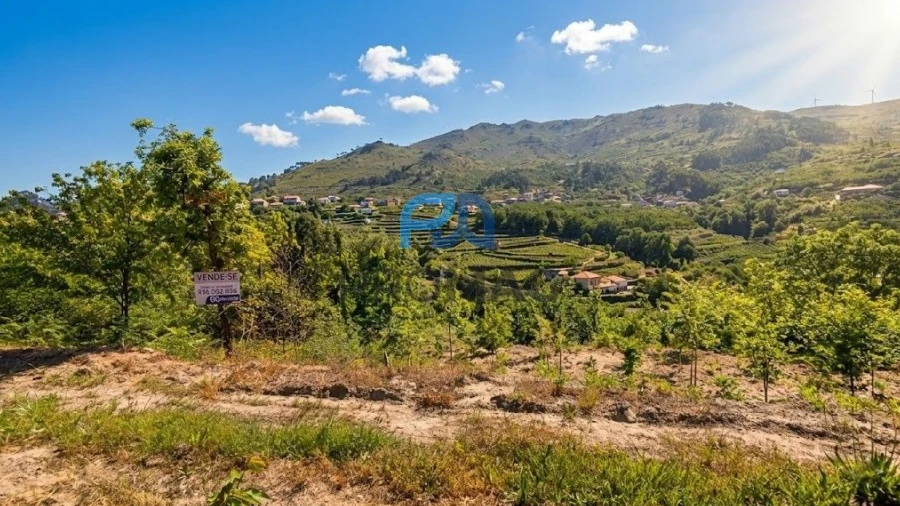 Terreno para Venda em São João de Fontoura