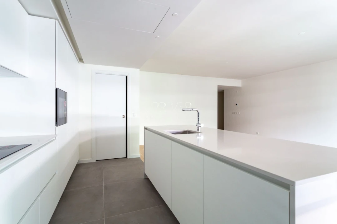 Apartamento T3 para Venda em Avenidas Novas Foto 5