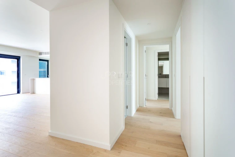 Apartamento T3 para Venda em Avenidas Novas Foto 9