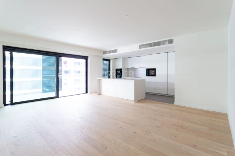 Apartamento T3 para Venda em Avenidas Novas Foto 3