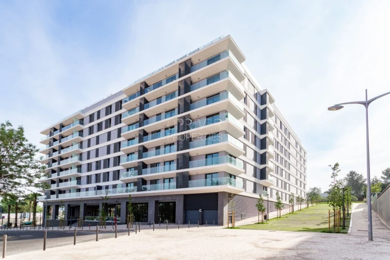 Apartamento T3 para Venda em Avenidas Novas Foto 46