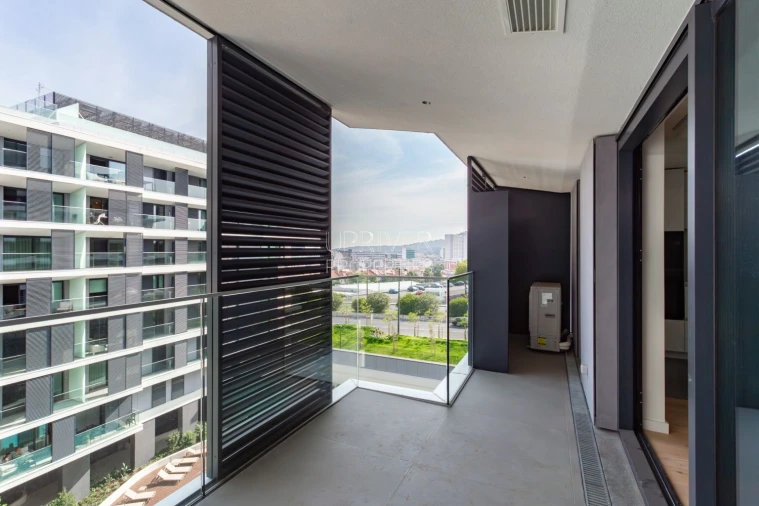 Apartamento T3 para Venda em Avenidas Novas Foto 29