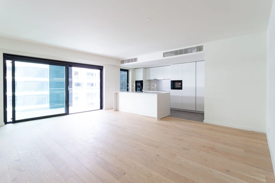 Apartamento T3 para Venda em Avenidas Novas Foto 3