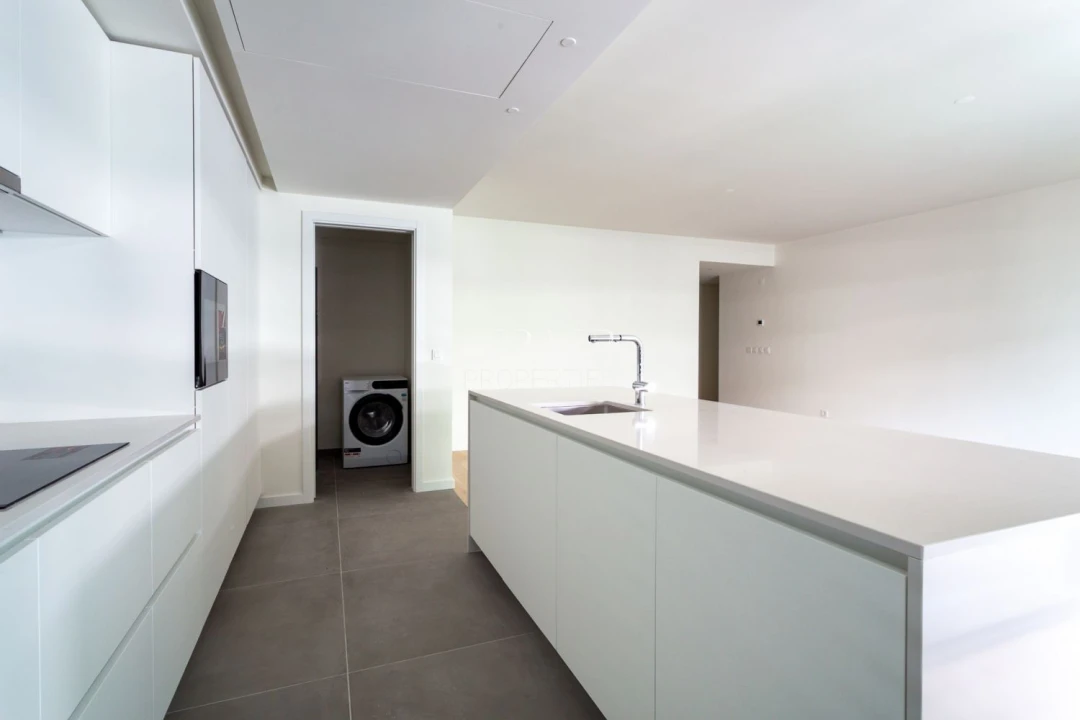 Apartamento T3 para Venda em Avenidas Novas Foto 7