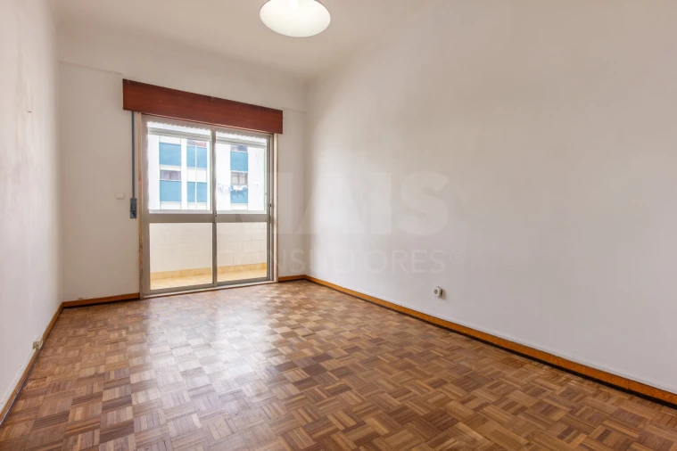 Apartamento T2 para Venda em Seixal, Arrentela e Aldeia de Paio Pires Foto 6