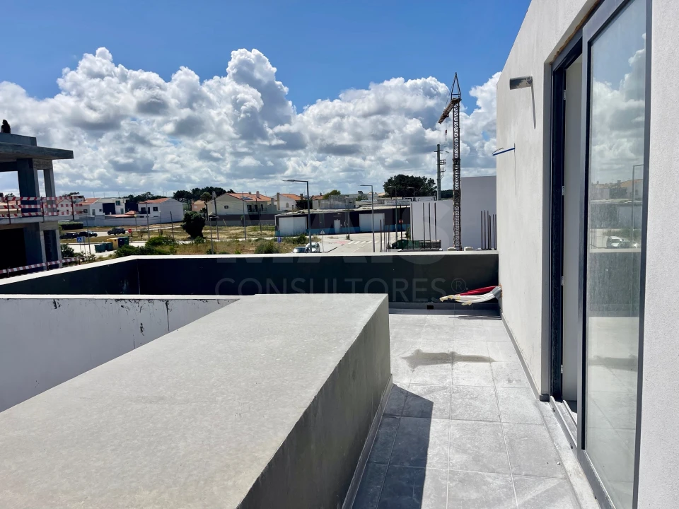 Moradia T3 para Venda em Ferrel Foto 2