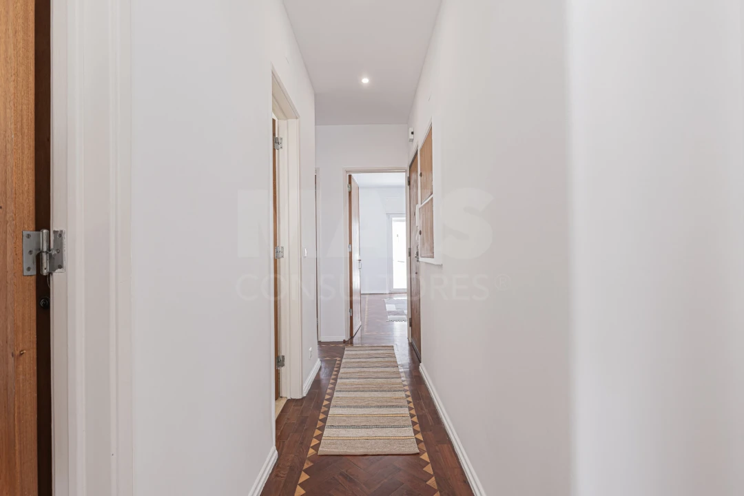Apartamento T3 para Venda em Algés, Linda-A-Velha e Cruz Quebrada-Dafundo Foto 9