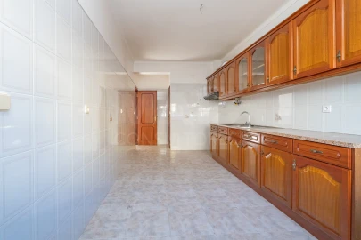 Moradia T4 para Venda em Samora Correia