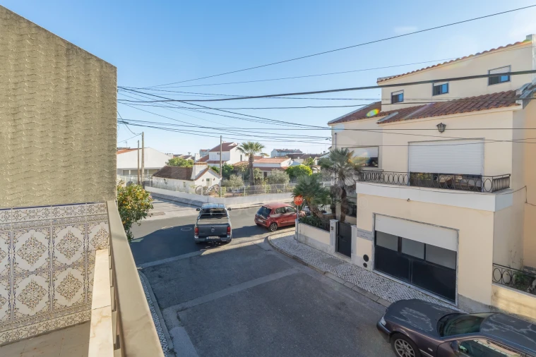 Moradia T4 para Venda em Samora Correia Foto 4