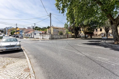 Apartamento T1 para Arrendamento em Queluz e Belas