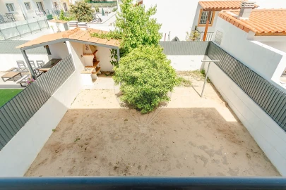 Moradia T4 para Venda em Azeitão (São Lourenço e São Simão)