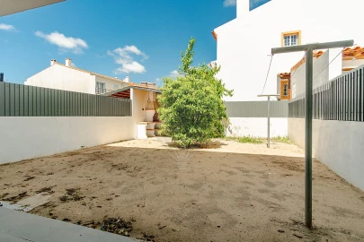 Moradia T4 para Venda em Azeitão (São Lourenço e São Simão)
