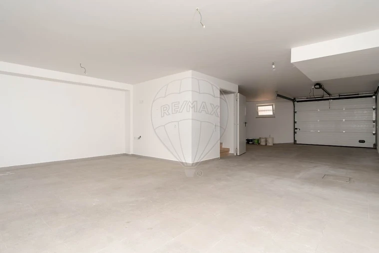 Moradia T4 para Venda em Azeitão (São Lourenço e São Simão) Foto 22
