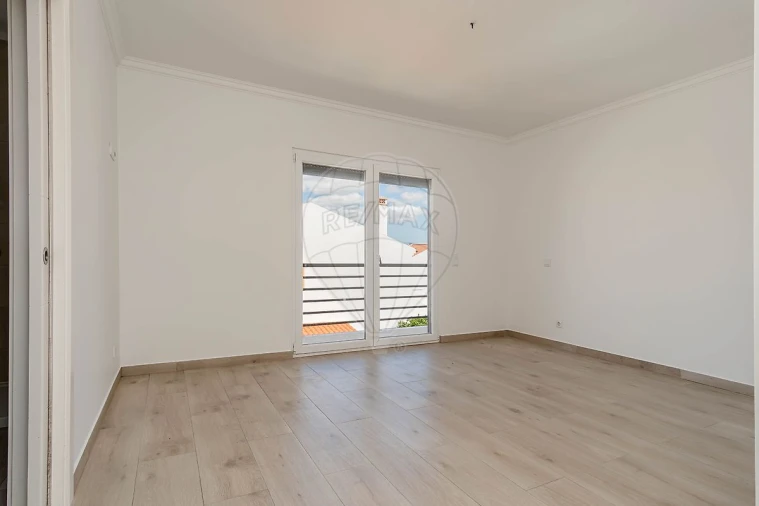 Moradia T4 para Venda em Azeitão (São Lourenço e São Simão) Foto 14
