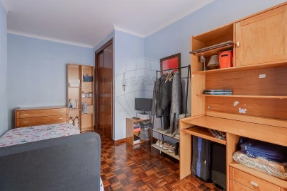 Apartamento T3 para Venda em Mafamude e Vilar do Paraíso
