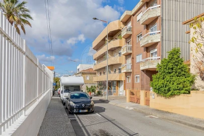Apartamento T3 para Venda em Mafamude e Vilar do Paraíso