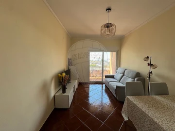 Apartamento T2 para Venda em Oeiras e São Julião da Barra, Paço de Arcos e Caxias