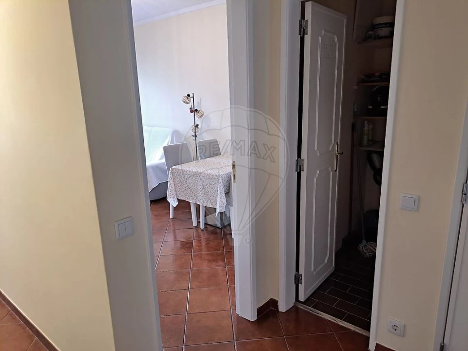 Apartamento T2 para Venda em Oeiras e São Julião da Barra, Paço de Arcos e Caxias Foto 14