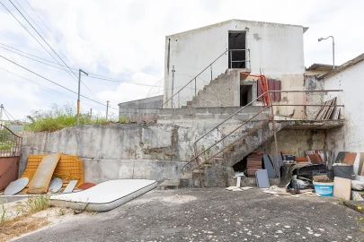 Moradia T2 para Venda em Santa Maria, São Pedro e Matacães