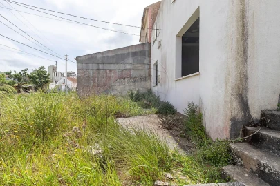 Moradia T2 para Venda em Santa Maria, São Pedro e Matacães