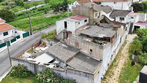 Moradia T2 para Venda em Santa Maria, São Pedro e Matacães