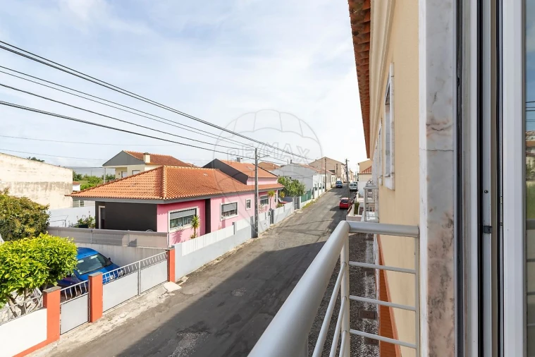 Moradia T3 para Venda em Bombarral e Vale Covo Foto 19