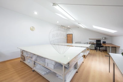 Apartamento T3 para Venda em Santa Maria, São Pedro e Matacães
