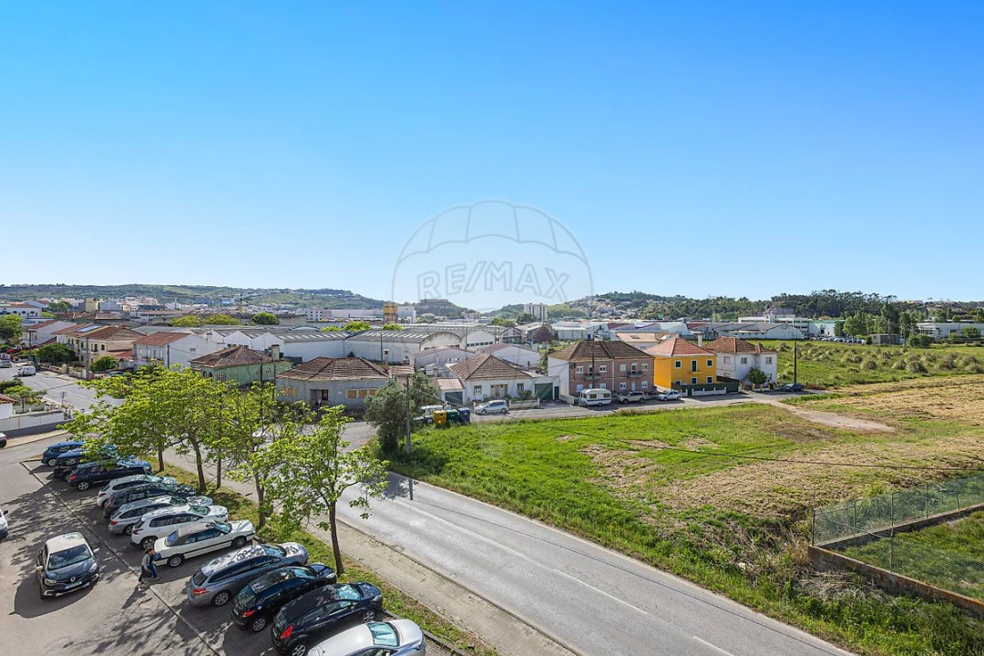 Apartamento T3 para Venda em Santa Maria, São Pedro e Matacães Foto 18