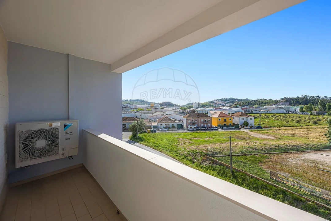 Apartamento T3 para Venda em Santa Maria, São Pedro e Matacães Foto 19