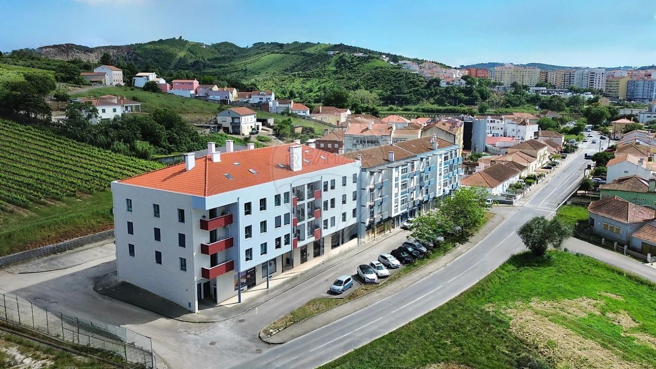 Apartamento T3 para Venda em Santa Maria, São Pedro e Matacães Foto 2